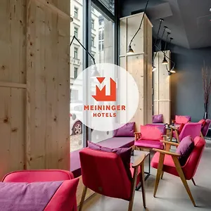 Meininger Hauptbahnhof Hotell