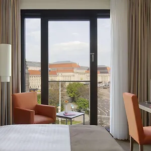 Intercityhotel Hotell