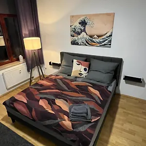 Cozy Studio-apartment - Suedplatz Apartment