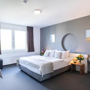4* Szálloda Aviva