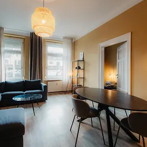 3* Appart hôtel Luga Homes - Stadthaus