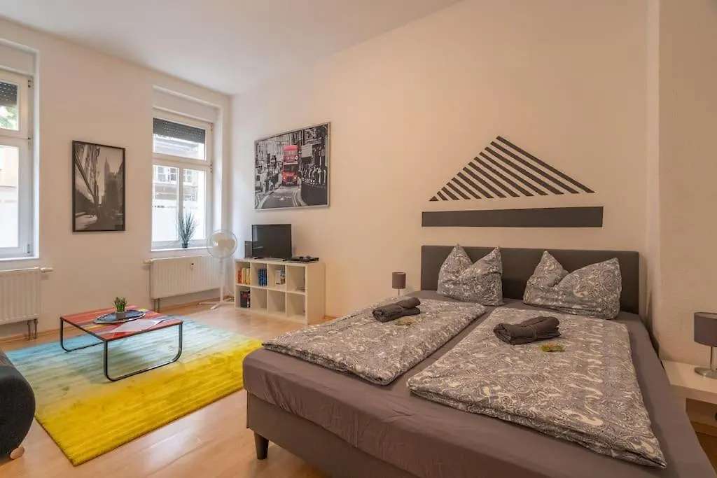 Zentrales Gemuetliches Apartment Mit Sky Bundesliga Leipzig Germany